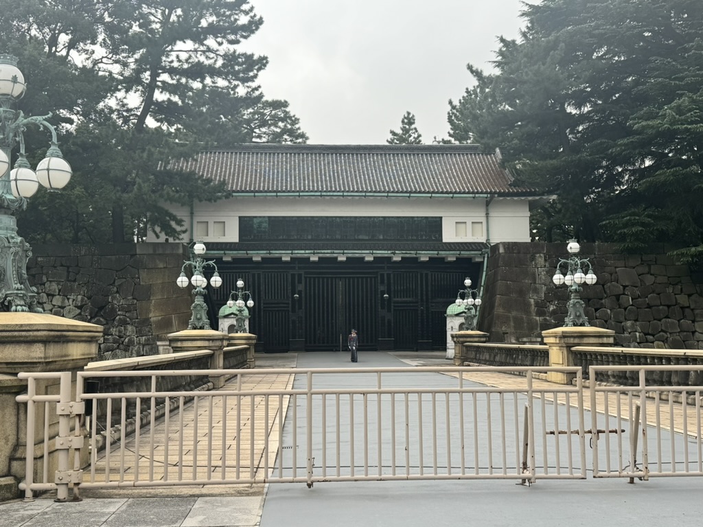 early morning at the imperial palace's main gate - daniel got this shot while christina was reading about the edo period fortifications