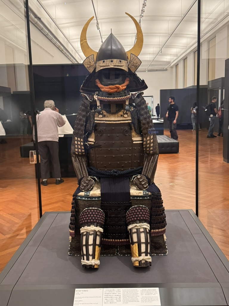 checking out this INCREDIBLE samurai armor at the tokyo national museum. christina got way too excited about the horns on the helmet.