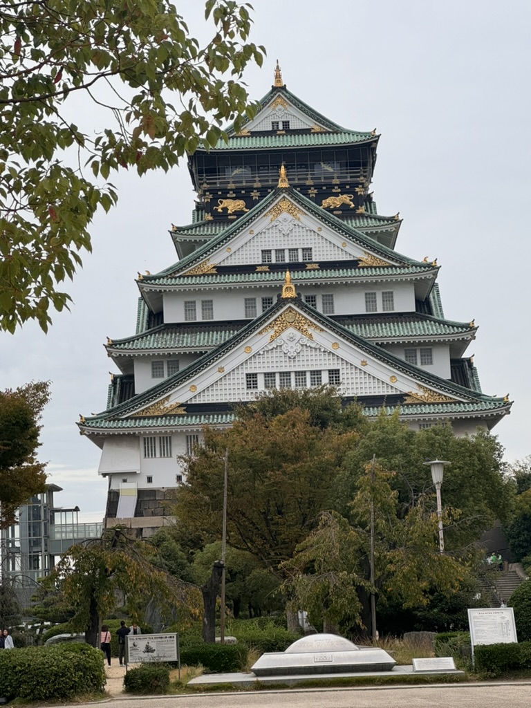 early morning at osaka castle - christina caught this classic view of the MASSIVE fortress before the crowds showed up