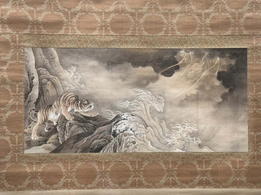 christina caught this STUNNING tiger scroll at the tokyo national museum - way more dramatic than the usual temple photos everyone posts