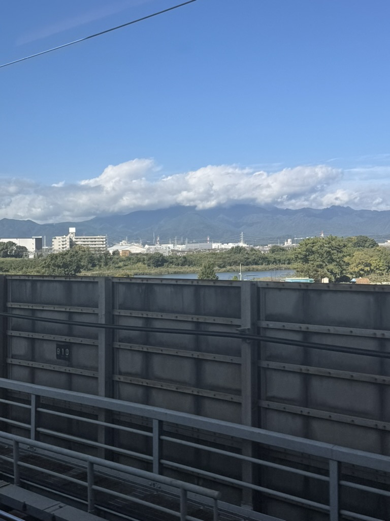 quick glimpse of the tanzawa mountains from the SHINKANSEN as we zoom between tokyo and osaka at 200mph