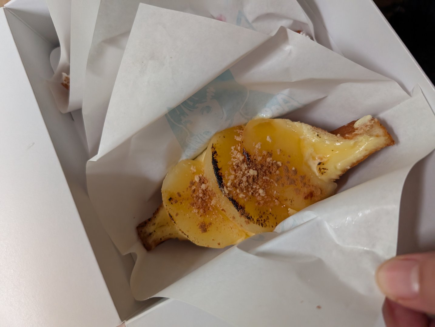 quick snack break in chūō - this cheese danish from a local bakery was LEGIT melty