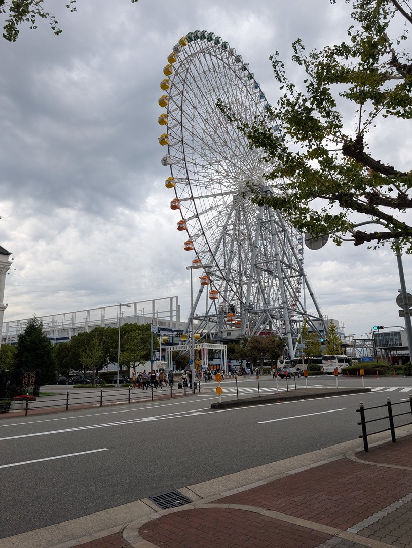 chuck got this shot of the MASSIVE tempozan ferris wheel while we explored the osaka bay area. ashley wanted to ride it but the weather wasn't cooperating