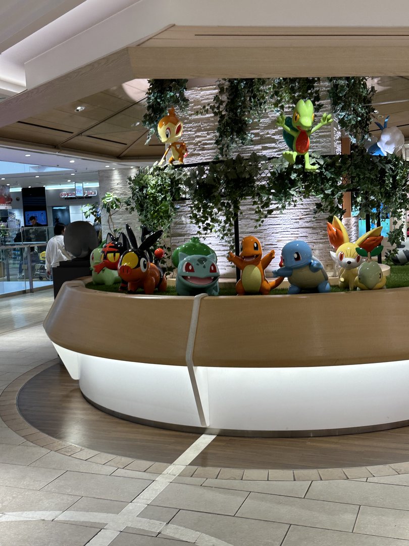 stumbled on this AMAZING pokemon display at sunshine city mall in ikebukuro. christina was losing her mind over the bulbasaur.