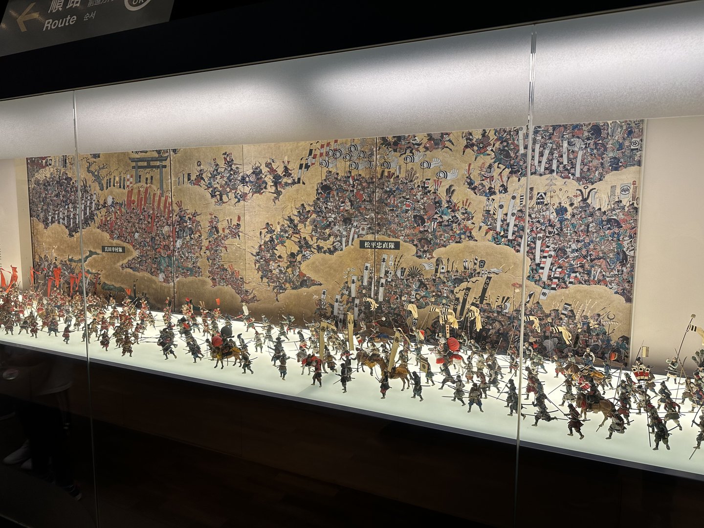 checking out this EPIC battle scene at the osaka museum of history - dan's inner history nerd is totally geeking out over these samurai figures