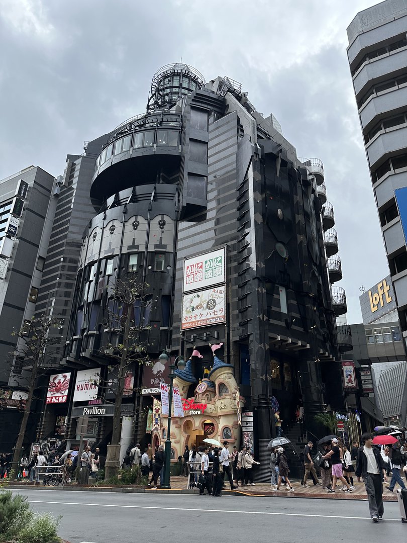 this wild building in shibuya looks straight out of a sci-fi movie mixed with a fairytale castle. dan's shot of the marui city fashion building shows why tokyo's architecture hits DIFFERENT.