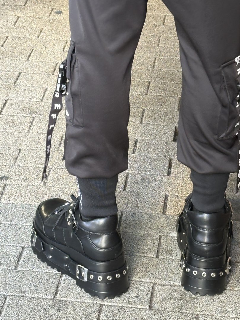 dan's platform boots in shinjuku - these CHUNKY shoes were perfect for tokyo's endless walking